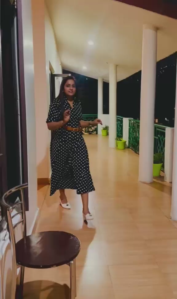 Retro charm meets effortless comfort! Dress